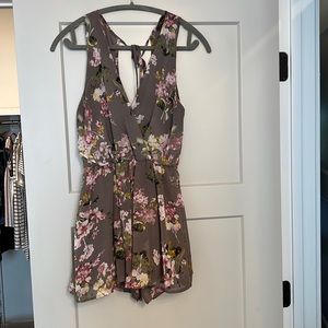 FLORAL ROMPER